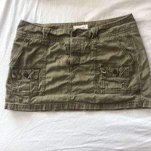 American Eagle Outfitters Cargo Skirt size 8